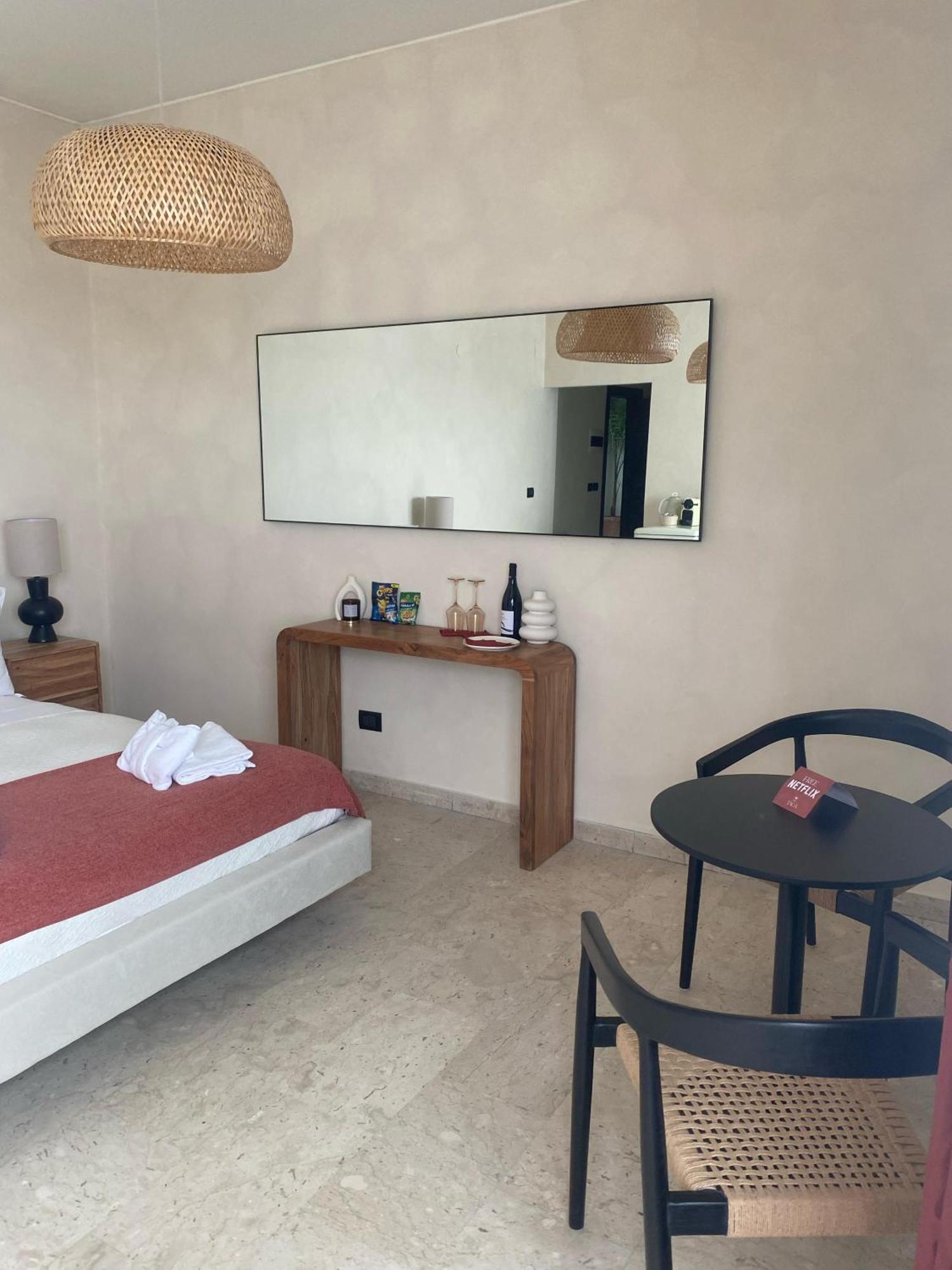 Taga Suites Catania-Fontanarossai nemzetközi repülőtér Kültér fotó